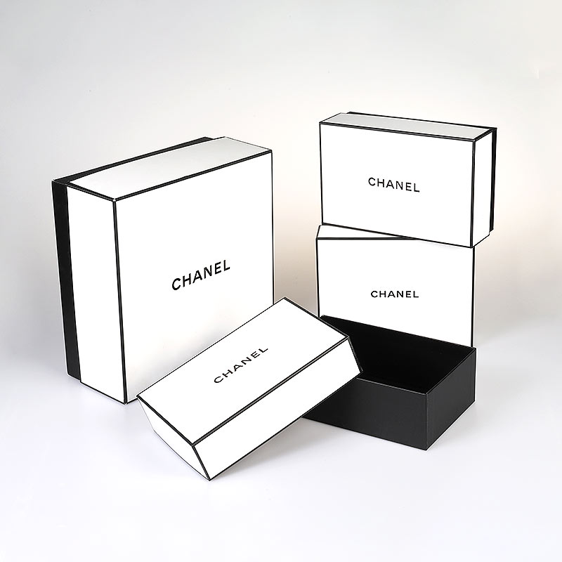 custom box sample عينة مربع مخصصة